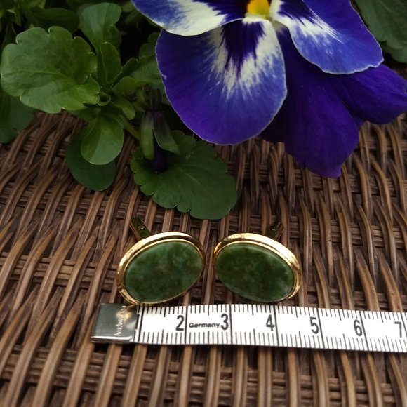 vintage 80s gold cuff links with green marbled stone 🎈HOST PICK x2🎈 - Picture 2 of 3